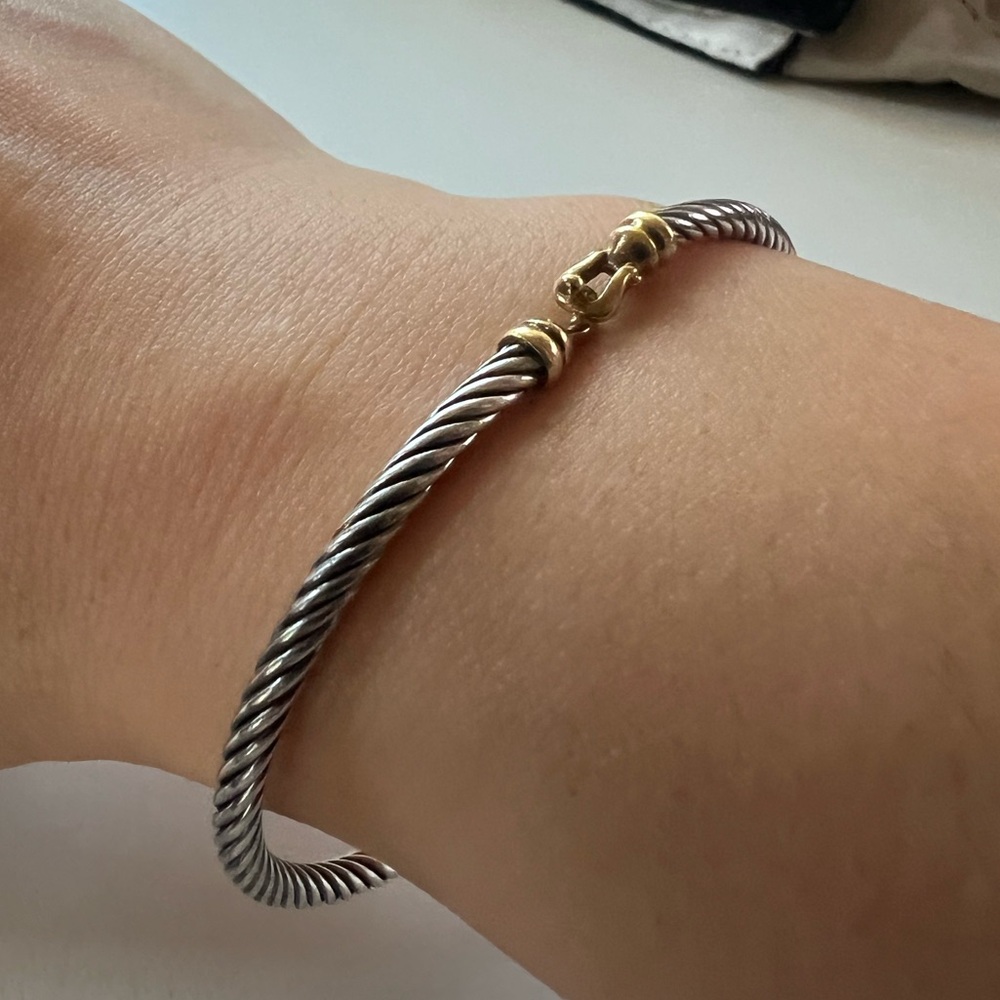 Buckle Classic Cable Bracelet | David Yurman - Picture 5 of 10